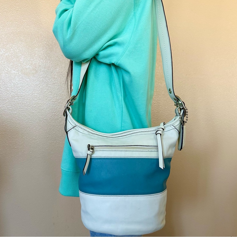 Authentic Coach Leather Bucket Crossbody Bag